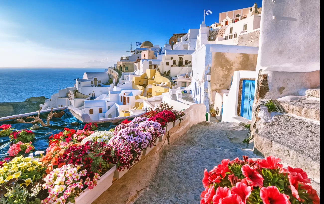 Safeguarding Your Greek Adventure: Navigating Travel Risks with Wisdom